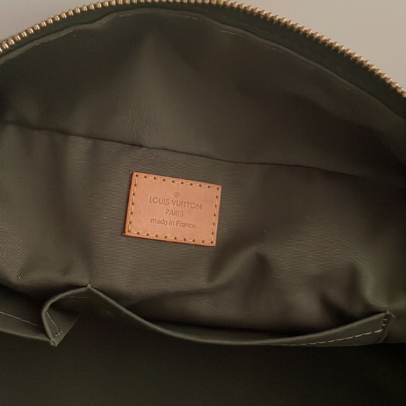 Authentic and rare Limited Edition Louis Vuitton X Takashi Murakami. - Picture 5 of 8